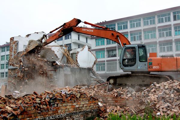 违反建筑拆除施工